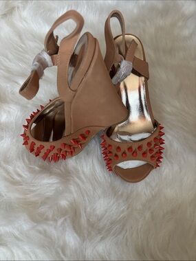 Qupid Tan Slingback Heels with Red Spikes